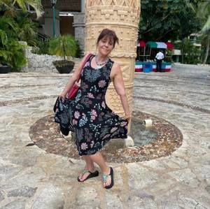 Meet your Posher, Diane